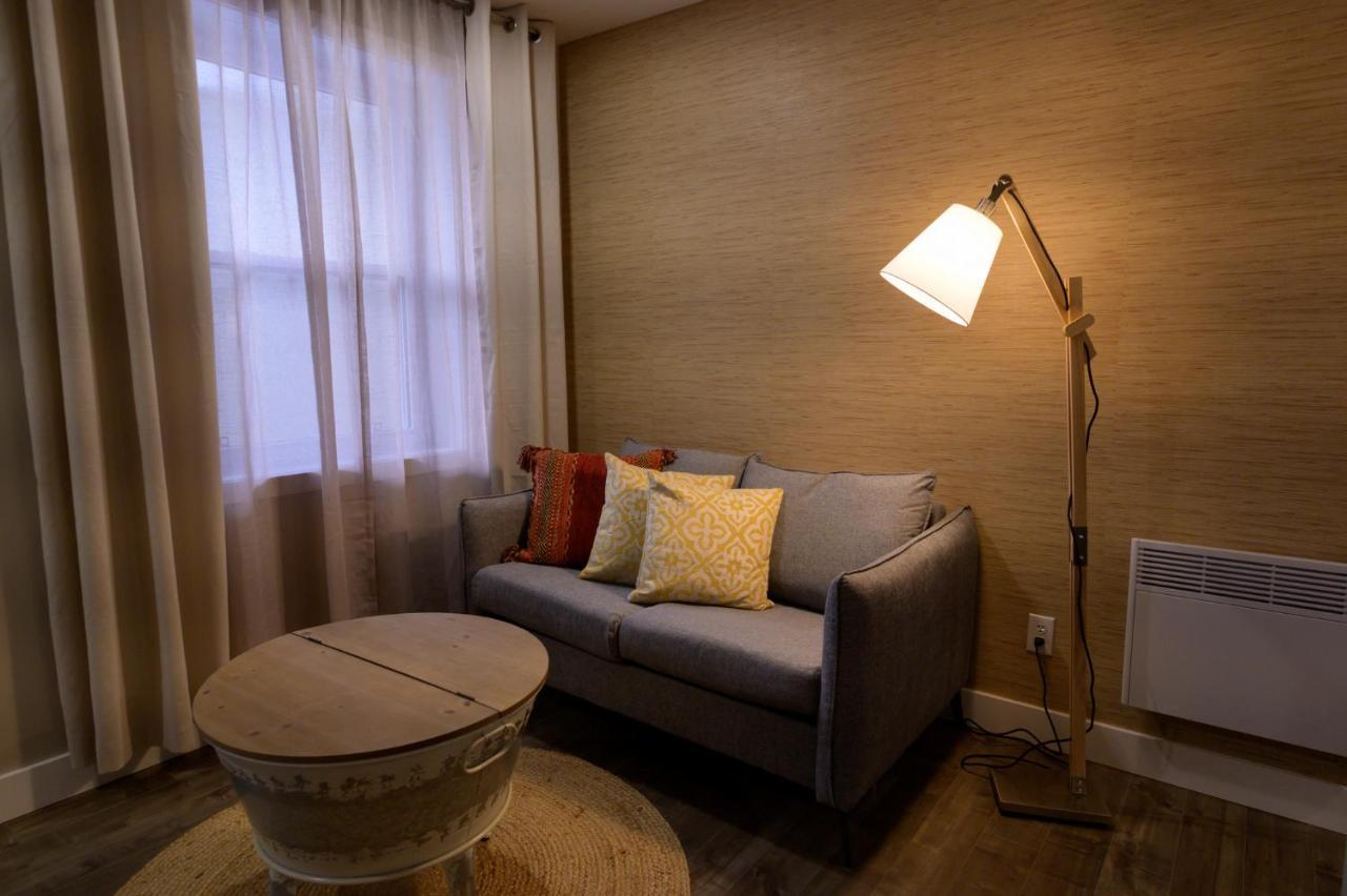 Le Court-Toit Apartment Rouyn-Noranda Exterior foto