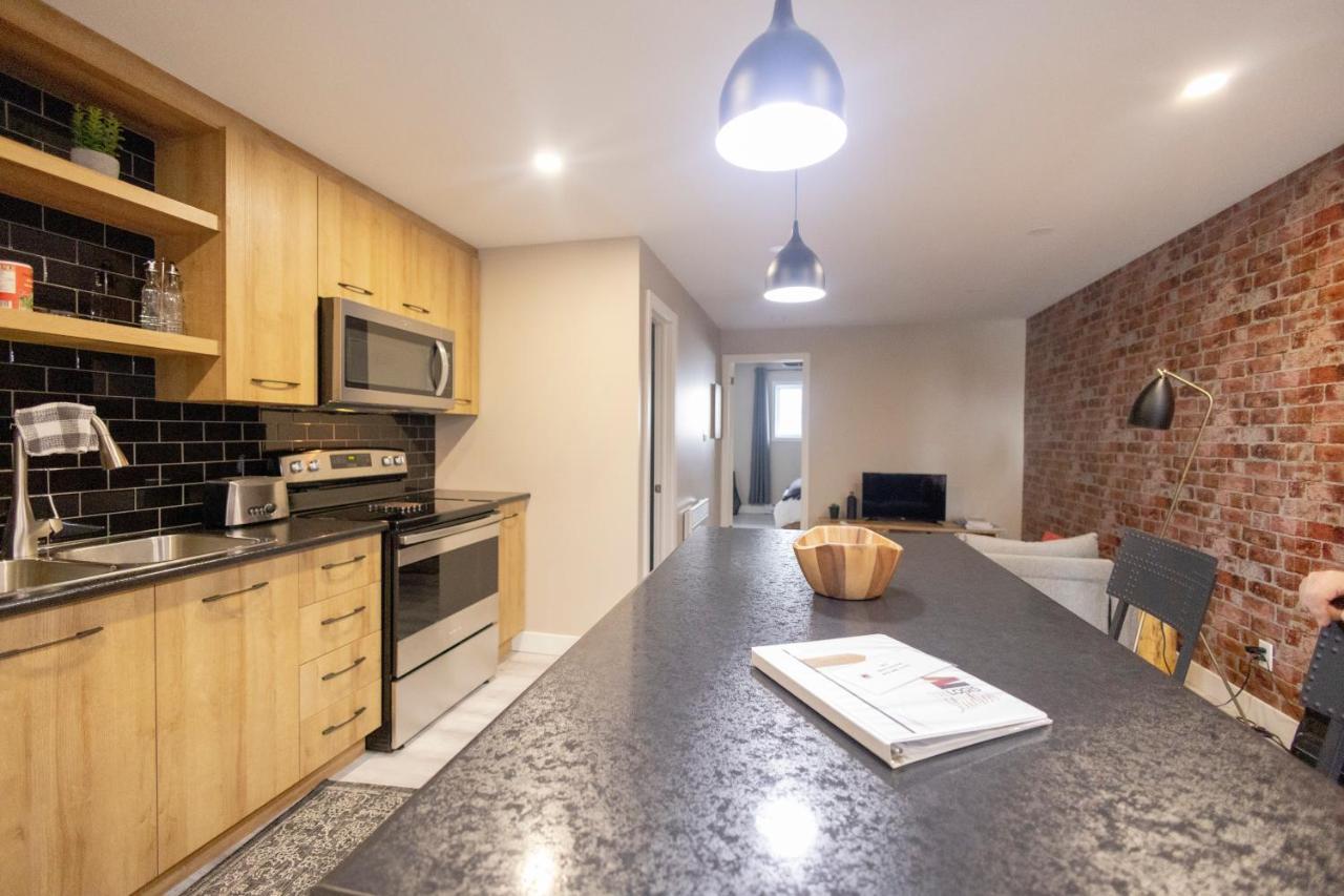 Le Court-Toit Apartment Rouyn-Noranda Exterior foto